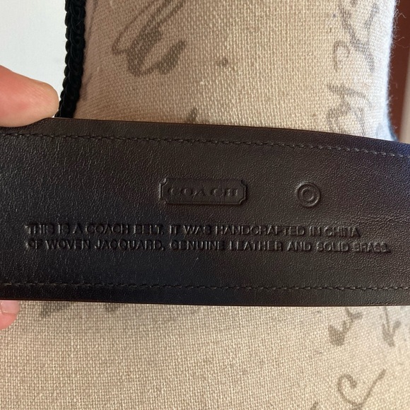 Authentic Coach Woven Jacquard Leather Tan Belt Brass Buckle sz Medium - Picture 12 of 12